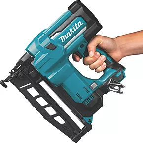 Makita DBN600ZJ 64mm 18V Li-Ion LXT Second Fix Cordless Nail Gun - Bare 3 Makita DBN600ZJ 64mm 18V Li-Ion LXT Second Fix Cordless Nail Gun - Bare - Image 3